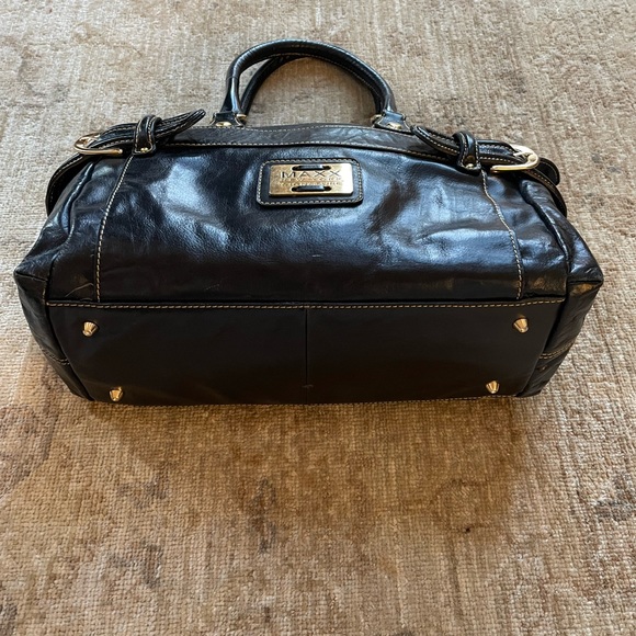 Vintage All Leather Bag. Totally 80s. - Picture 2 of 14
